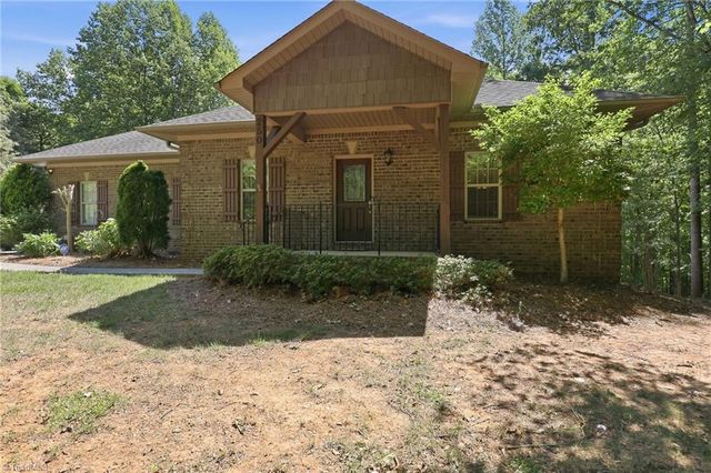 250 Prospectors Way, Lexington, NC 27292