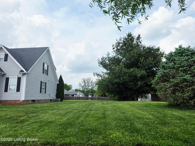 11315 Top Walnut Loop, Louisville, KY 40229