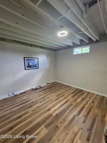 11315 Top Walnut Loop, Louisville, KY 40229