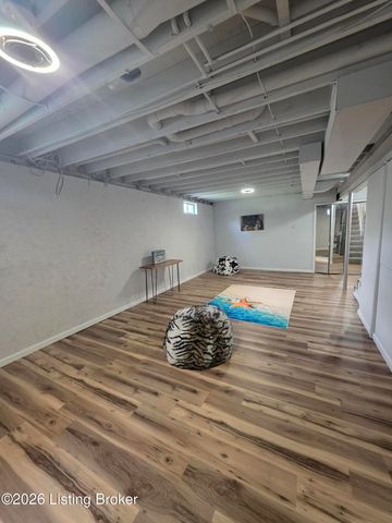 11315 Top Walnut Loop, Louisville, KY 40229