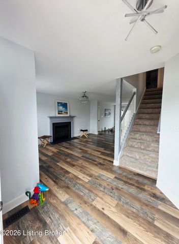 11315 Top Walnut Loop, Louisville, KY 40229