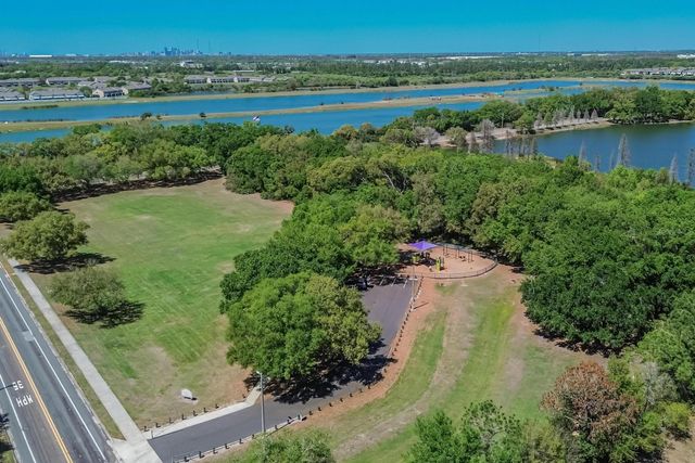 1633 HULETT DRIVE, Brandon, FL 33511