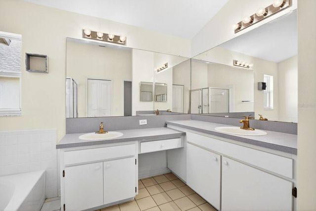 1633 HULETT DRIVE, Brandon, FL 33511