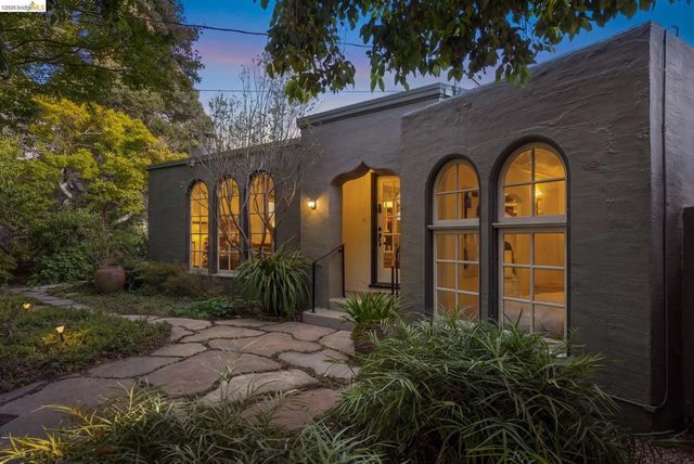 1668 San Lorenzo Ave, Berkeley, CA 94707