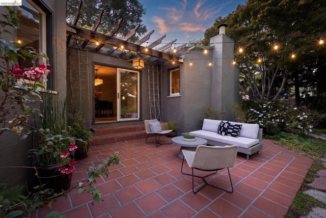 1668 San Lorenzo Ave, Berkeley, CA 94707