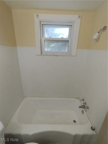 148 Millet Avenue, Youngstown, OH 44509