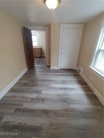 148 Millet Avenue, Youngstown, OH 44509