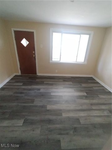 148 Millet Avenue, Youngstown, OH 44509