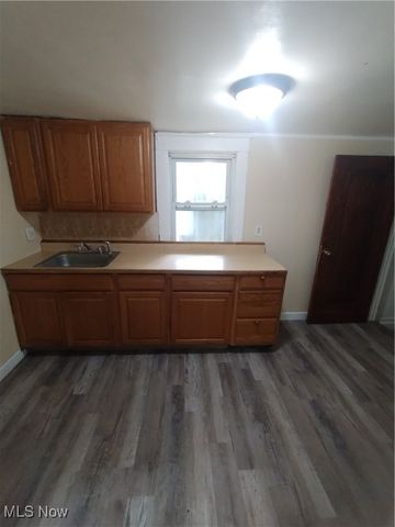 148 Millet Avenue, Youngstown, OH 44509