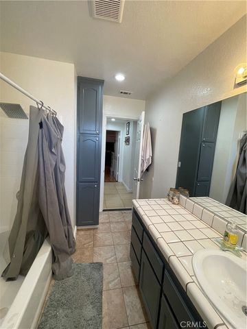 14172 La Paz Drive, Victorville, CA 92395