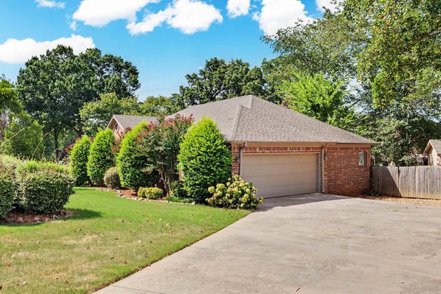 15420 Taylor Loop, Little Rock, AR 72223