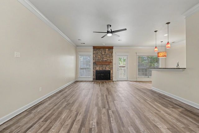15420 Taylor Loop, Little Rock, AR 72223