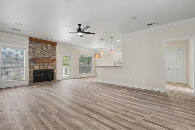 15420 Taylor Loop, Little Rock, AR 72223