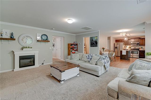 4258 Salem Springs Court, Winston-salem, NC 27101