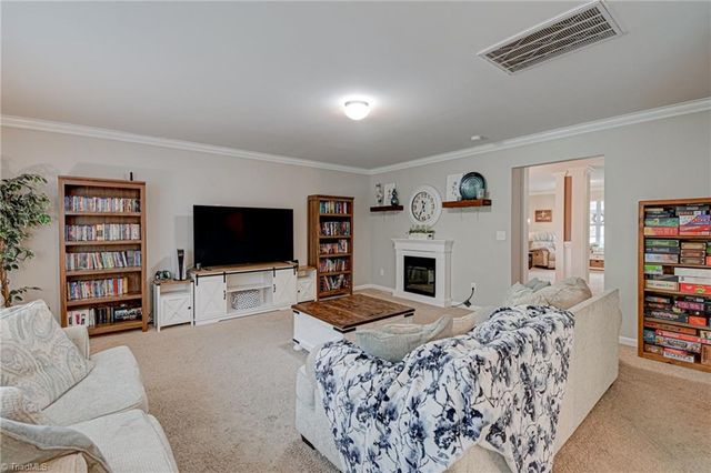 4258 Salem Springs Court, Winston-salem, NC 27101