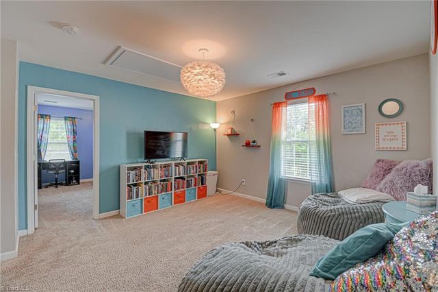 4258 Salem Springs Court, Winston-salem, NC 27101