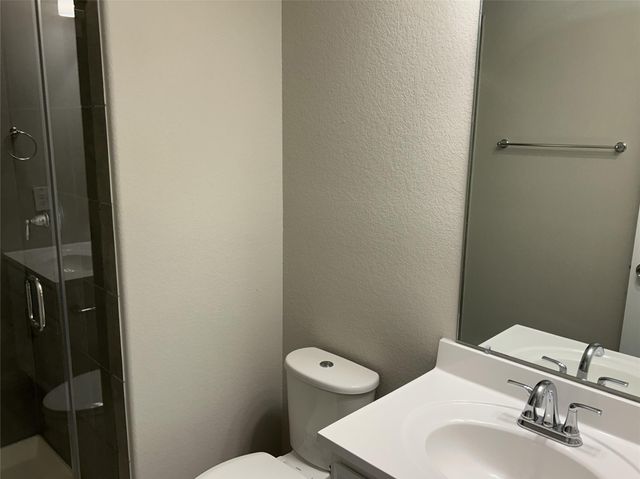 1314 Eagle Pass Drive, Rosharon, TX 77583