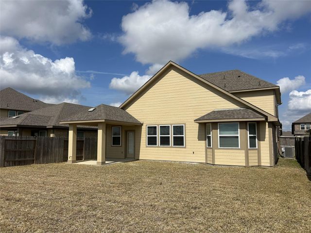 1314 Eagle Pass Drive, Rosharon, TX 77583