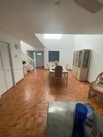 20408 NE 34th Court 21, Aventura, FL 33180