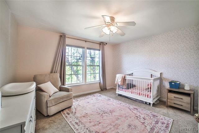 17 Creekwood Drive, Lancaster, NY 14086