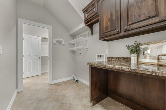8403 Justin Avenue, College Station, TX 77845