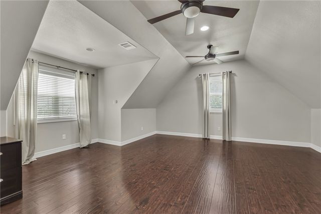 8403 Justin Avenue, College Station, TX 77845