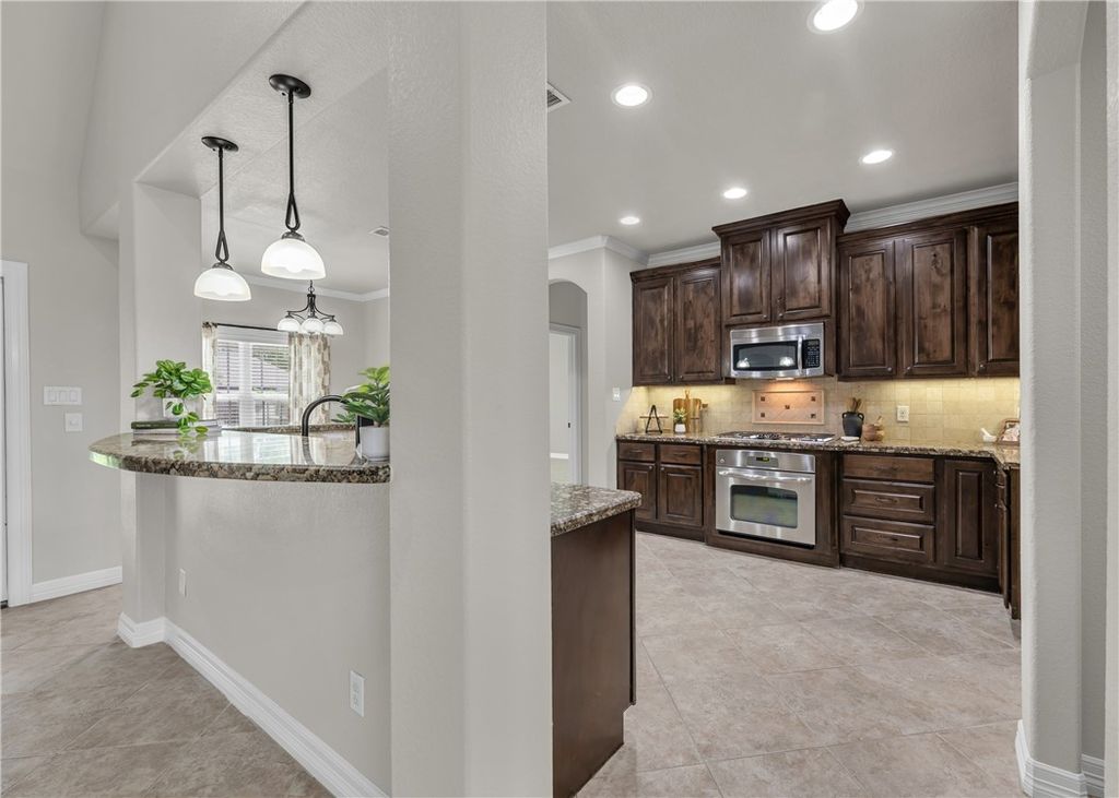 8403 Justin Avenue, College Station, TX 77845 — photo 5