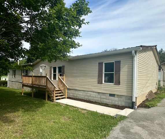 128 Meridian Dr, Smithville, TN 37166