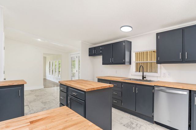 128 Meridian Dr, Smithville, TN 37166