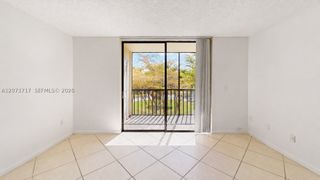 8420 SW 133rd Ave Rd 424, Miami, FL 33183