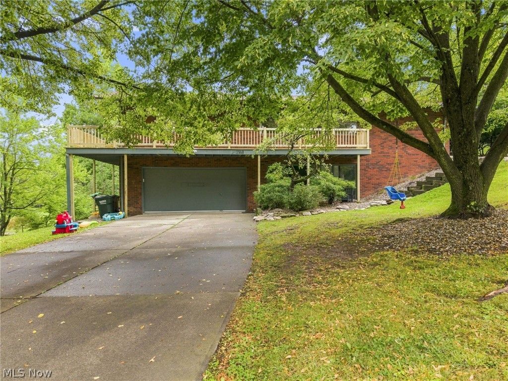 3168 Country Club Drive, Medina, OH 44256