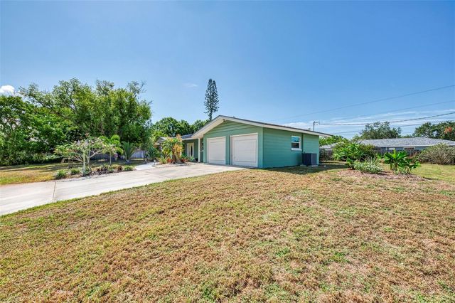 3078 SPENCER LANE, Sarasota, FL 34239