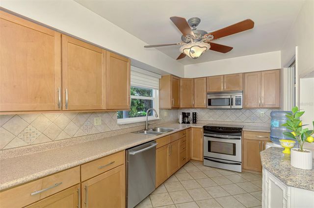 3078 SPENCER LANE, Sarasota, FL 34239