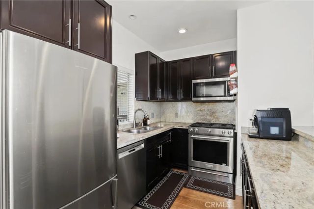 2263 Fox Hills Drive 203, Los Angeles, CA 90064