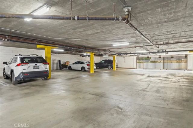 2263 Fox Hills Drive 203, Los Angeles, CA 90064