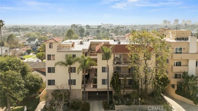 2263 Fox Hills Drive 203, Los Angeles, CA 90064