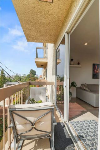 2263 Fox Hills Drive 203, Los Angeles, CA 90064