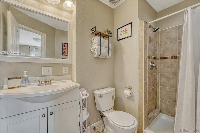 1662 S Idalia Circle J, Aurora, CO 80017