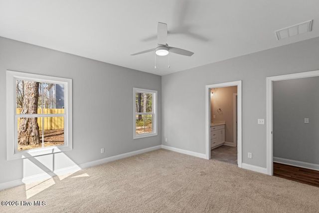 2080 Page Road, Burgaw, NC 28425