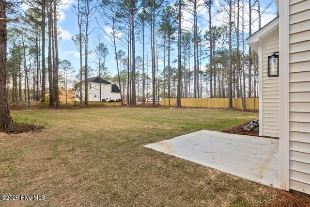 2080 Page Road, Burgaw, NC 28425