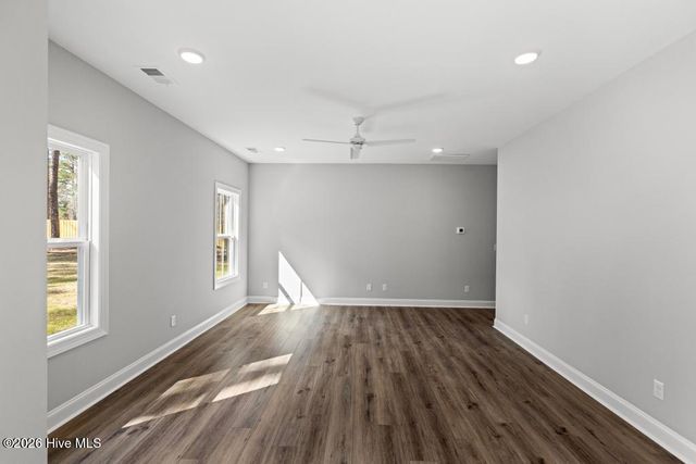 2080 Page Road, Burgaw, NC 28425