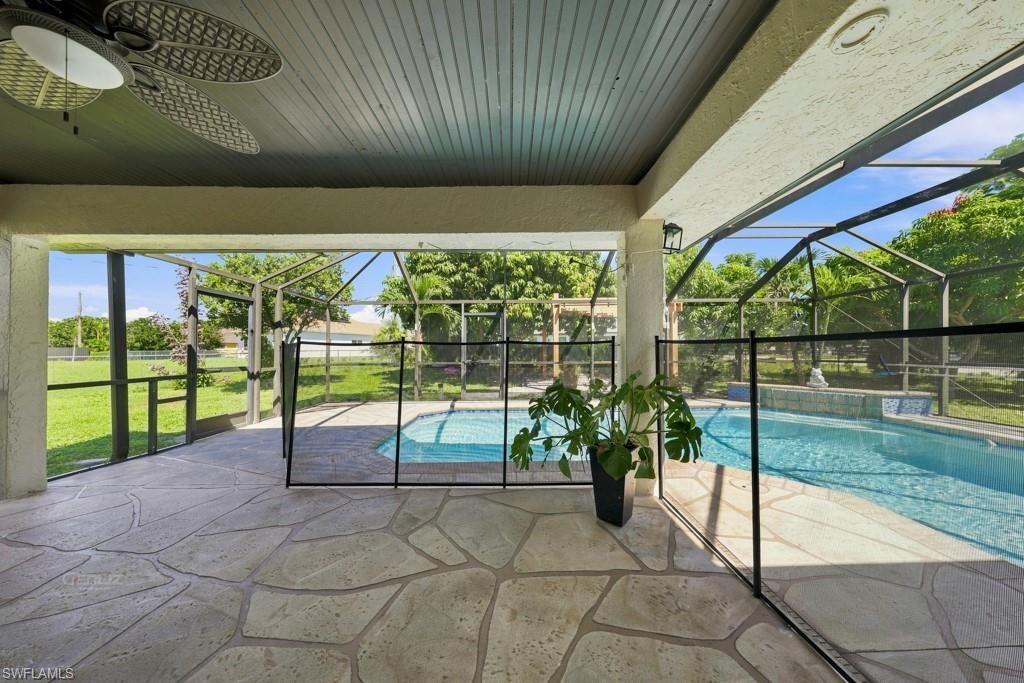 Image 35 of property listing at 21 SW Trafalgar PKWY, Cape Coral, FL 33991