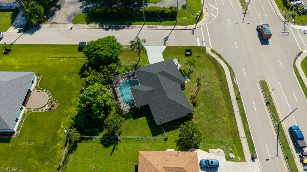 Image 48 of property listing at 21 SW Trafalgar PKWY, Cape Coral, FL 33991