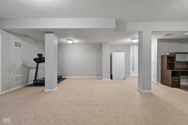 7986 Wood Blaize Drive, Brownsburg, IN 46112