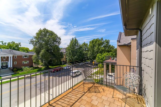 1084 Bryden Road, 9, Columbus, OH 43205