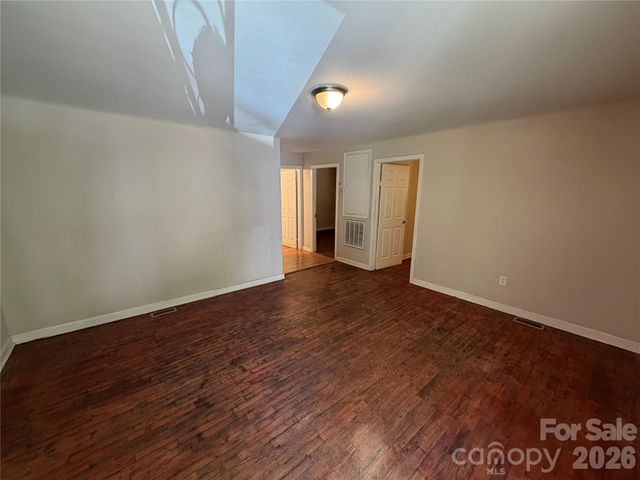 2558 Milton Avenue, Gastonia, NC 28052
