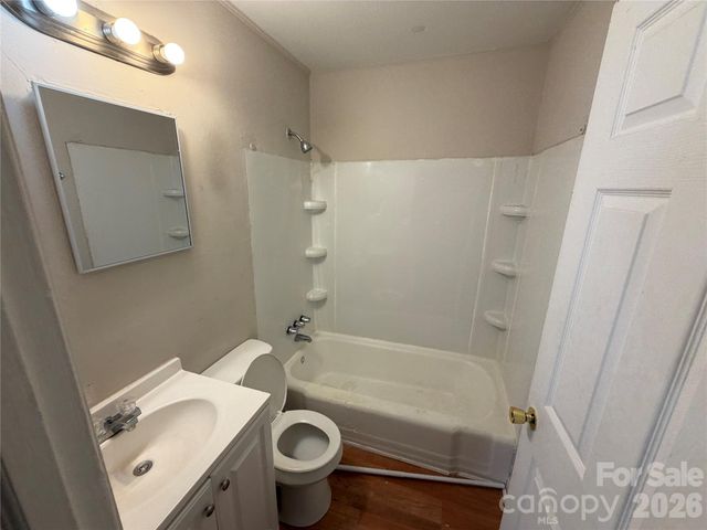 2558 Milton Avenue, Gastonia, NC 28052