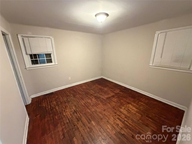 2558 Milton Avenue, Gastonia, NC 28052