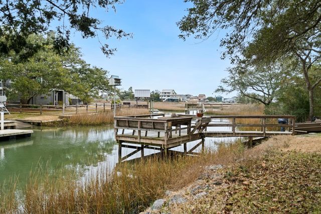 145 Old Tram Way, Pawleys Island, SC 29585