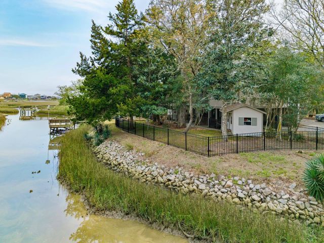 145 Old Tram Way, Pawleys Island, SC 29585